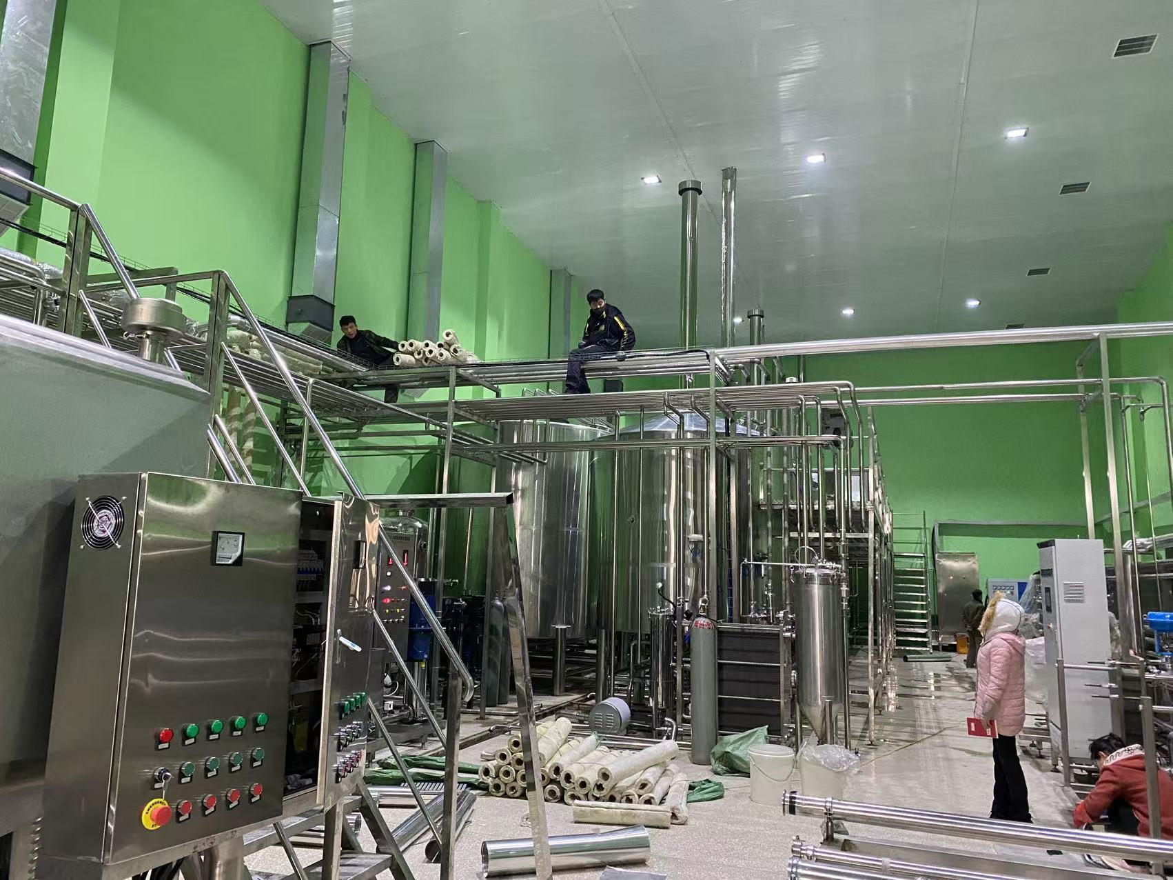 兖州精酿啤酒设备厂—精酿啤酒设备制造:传承工艺与创新科技的交融